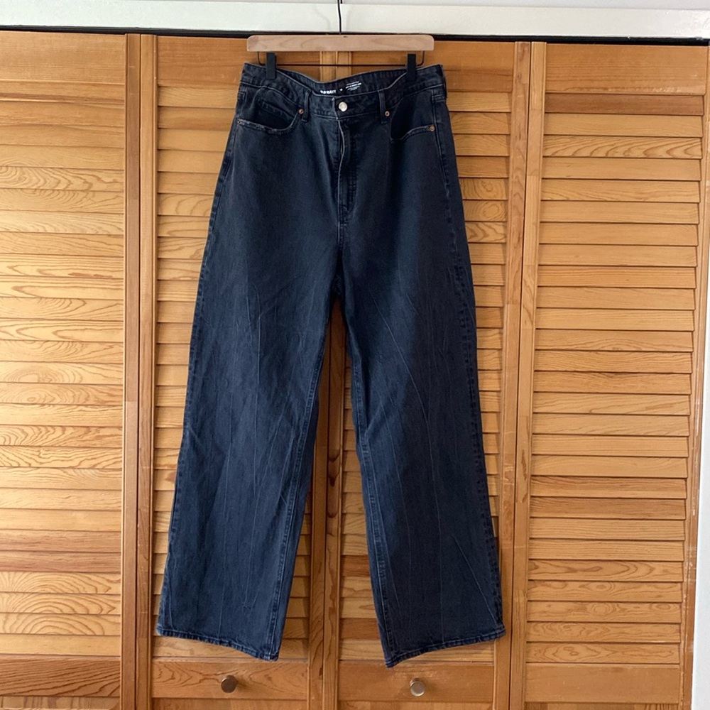 Old Navy Extra High Rise Sky-Hi Wide Leg Jeans